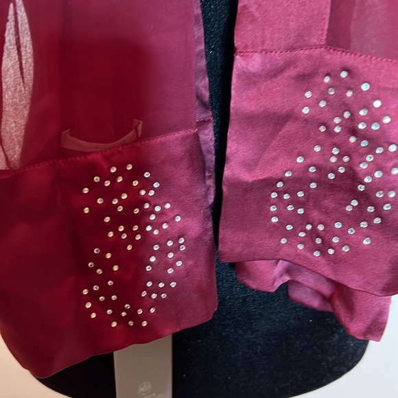 Silk scarf, maroon with Crystal accents, Hong Kong Jockey Club - Picture 5 of 7